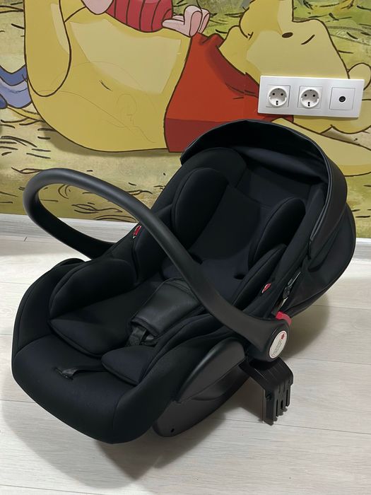 Scoica auto pentru bebeluși