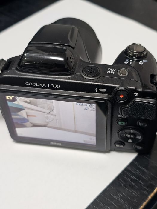 Camera foto Nikon Coolpix L330