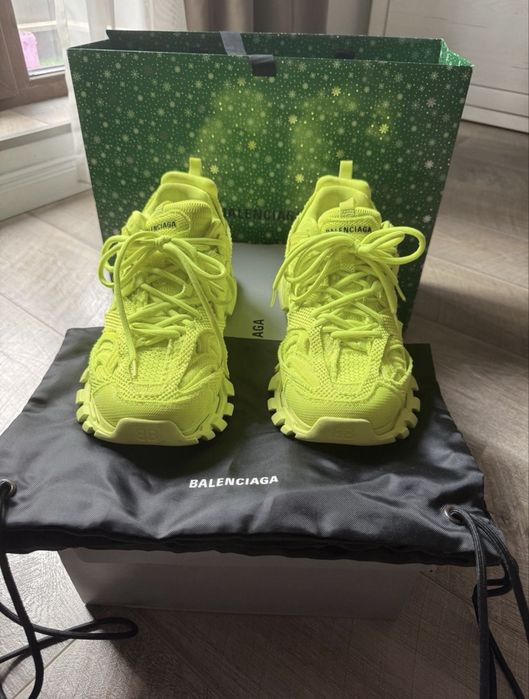 Balenciaga track neon green us 9