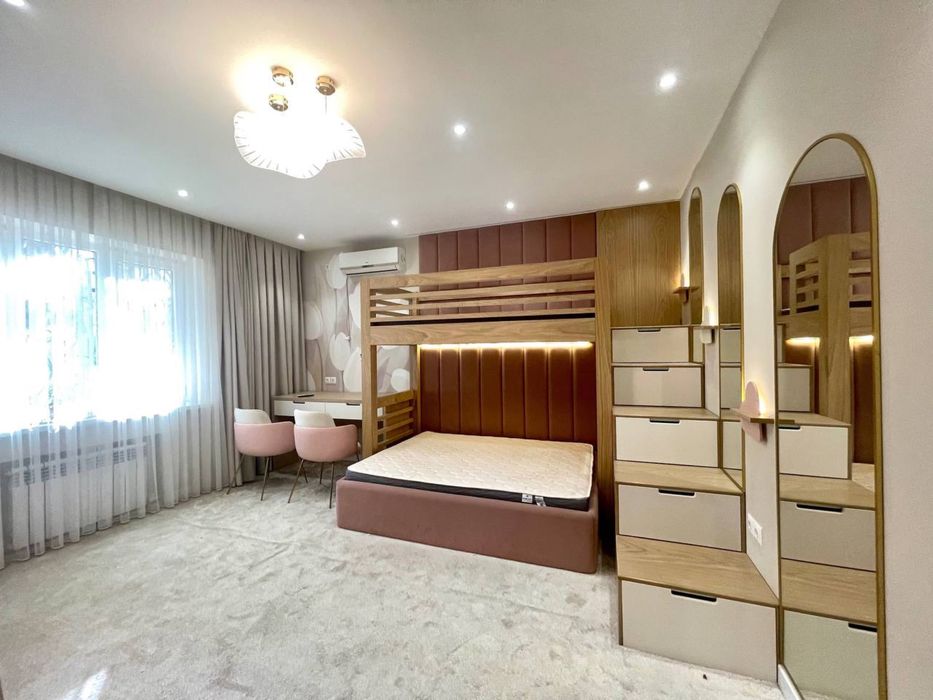 Аренда уютного домика с летним бассейном недалеко от Аэропорта (н953)