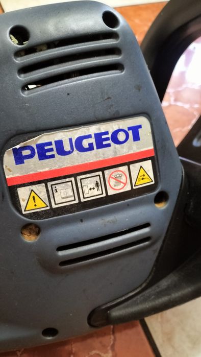 Foarfeca gard viu și aranjament