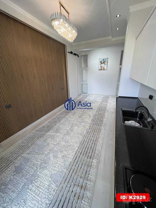 Bukhara citydan srochna sotiladi K2929 Aynimo tarafda 2xonalik