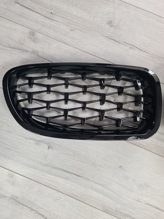Grila-Diamond-Neagra-Full-Black-Bmw-Seria-5-F10-2010-2017-520-D-Xdrive