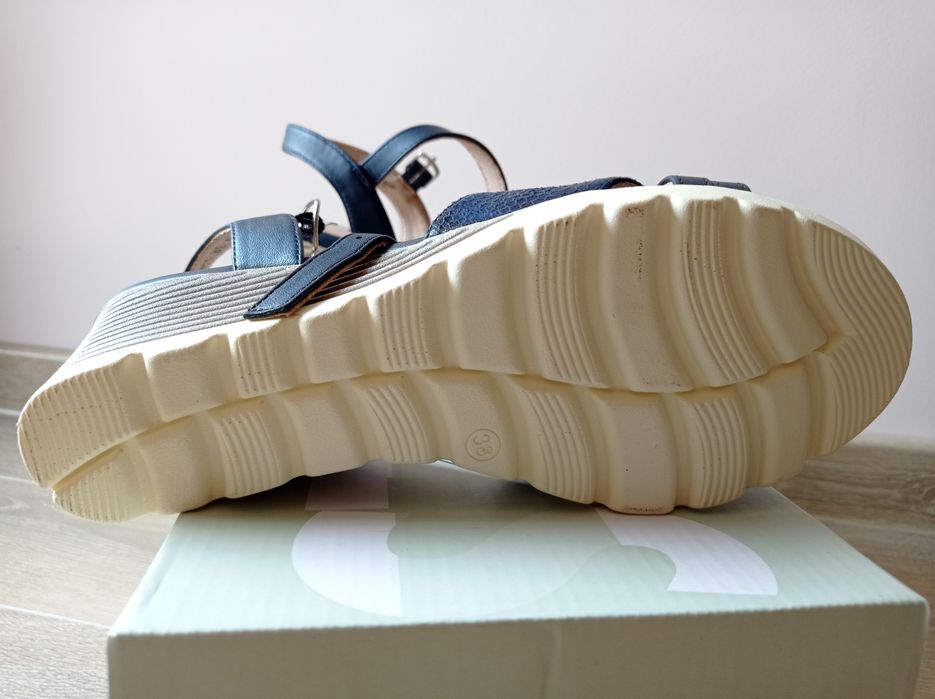 Дамски сандали Mat star 38номер