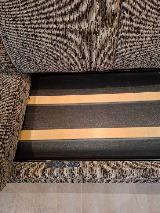 Продается диван б/у