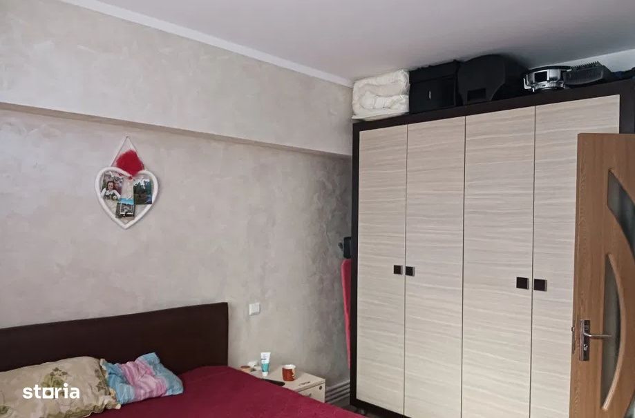 Apartament de vanzare 2 camere,Zona Floresti