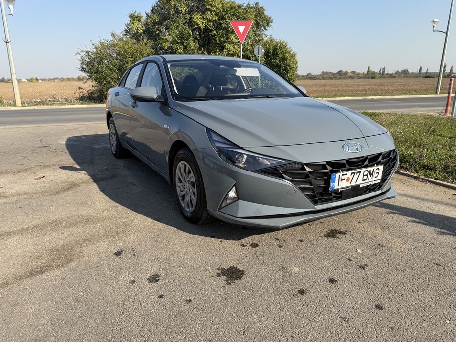 HYUNDAI Elantra 2021 — imagine 4