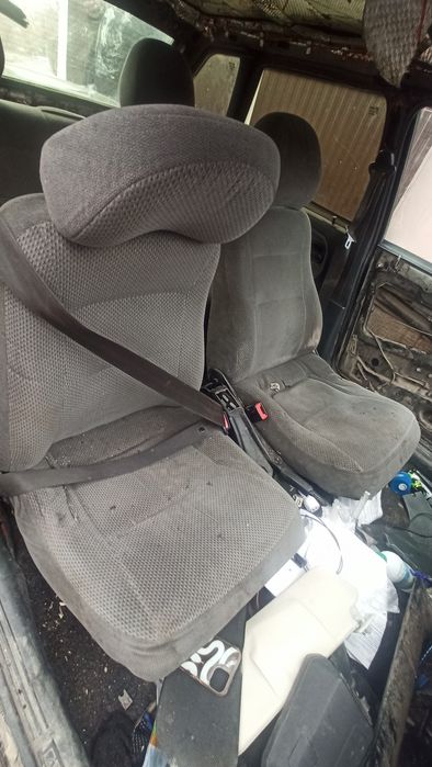 ваз 2114 продам по запчастям