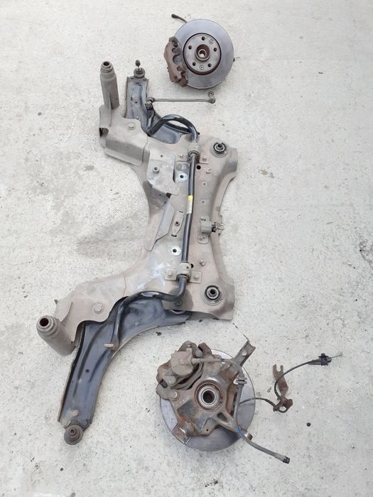 Punte Fata Jug Cadru Motor cu Brațe Renault Megane 3 1.5 Dci