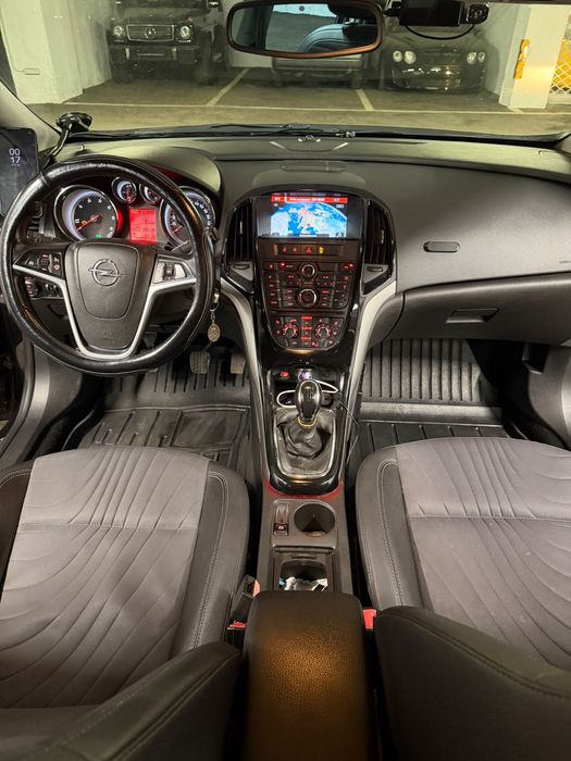 Opel Astra 2015 J Sports Tourer 1.6 diesel 136cp