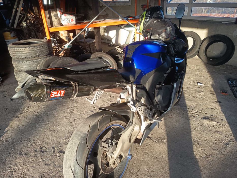 Honda cbr 1000rr