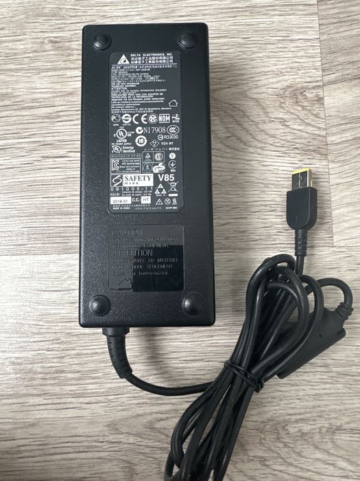 Alimentator incarcator laptop LENOVO 20V 3.25A 65W, 19V 6.32A 120W