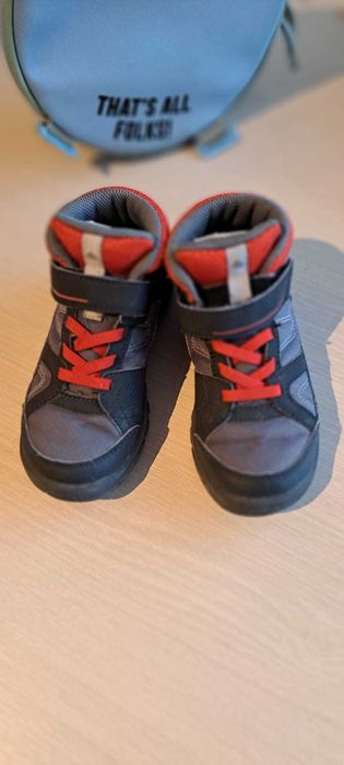 Ghete Quechua Decathlon marimea 28