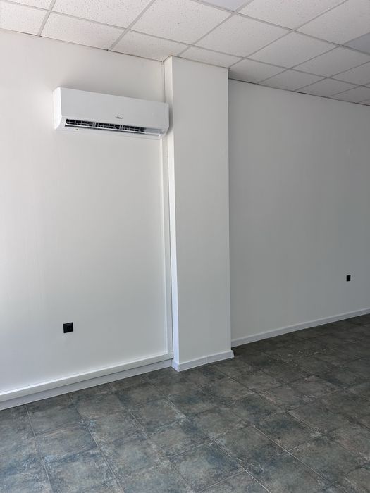 Дава се под наем Магазин в Казанлък - 60 кв.м за 612 € - Снимка #9