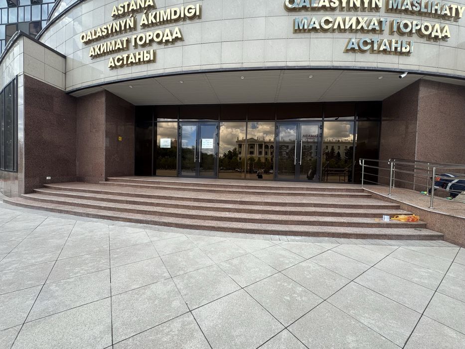 Ремонт входных групп крыльца и лестниц