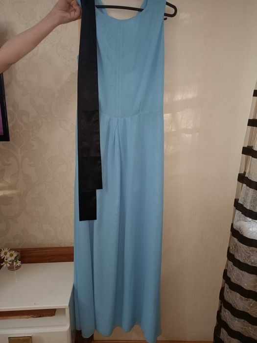 Разные нарядные платья