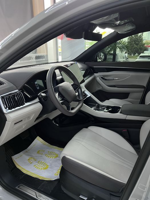 Byd song plus 605 km 1 yil garantiya