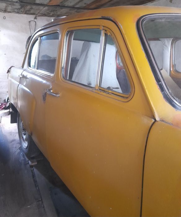 Машина Москвич 407