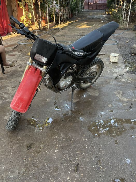 Cross Yamaha xt125