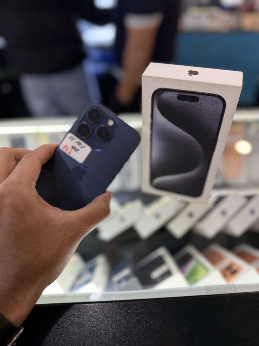 iPhone 15 pro 128 GB