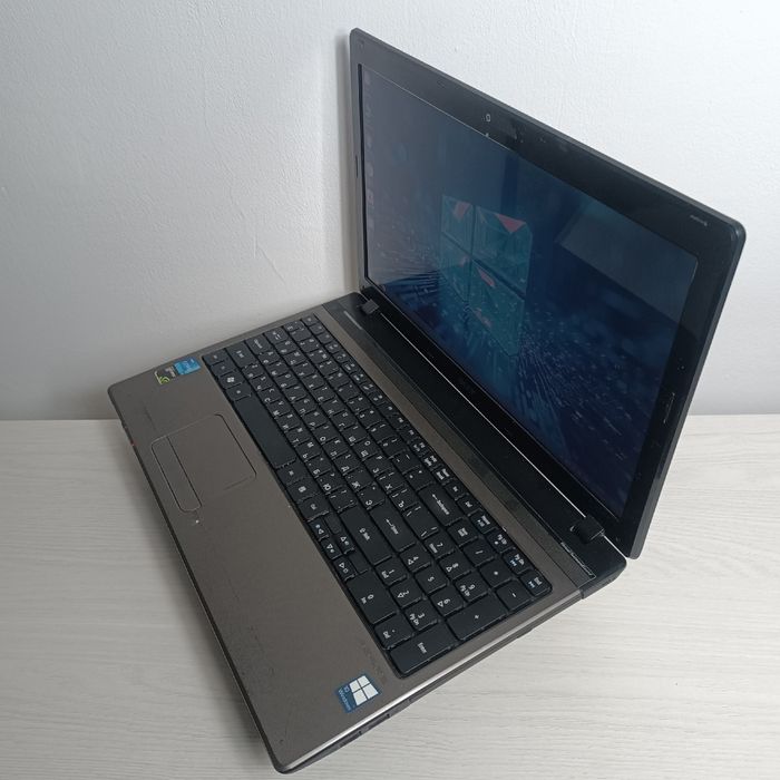 Ноутбук Acer Aspire 5750