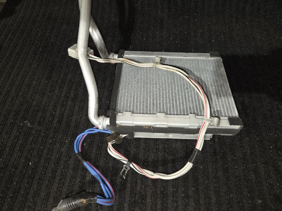 Радиатор за парно Toyota Rav 4 2001г. До 2005г. Тойота Рав 4