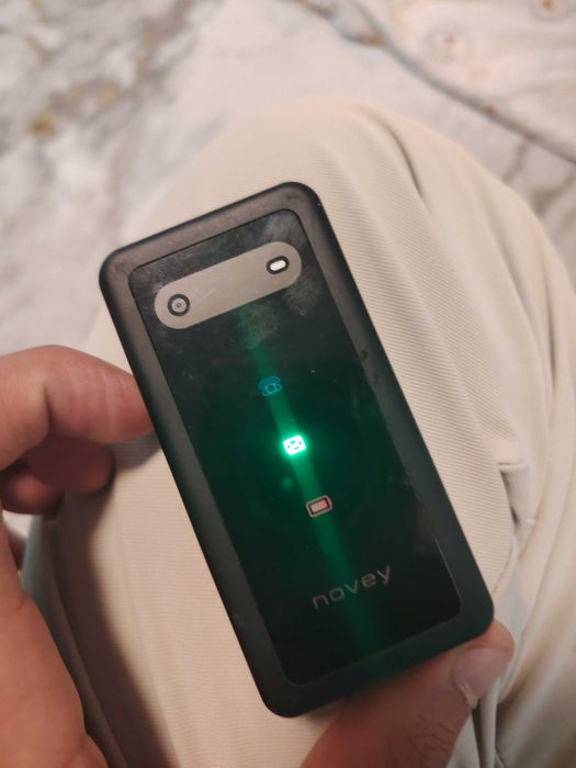 Novey model telefon
