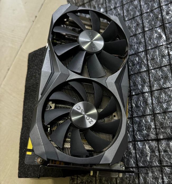 ZOTAC GeForce GTX 1080 Ti Mini 11GB – ЗА ЧАСТИ