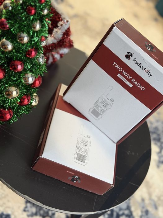 Statie Radioddity T1 , noi sigilate , set 2 buc .