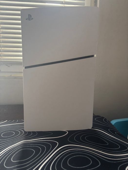 Като чисто нов ps5 slim