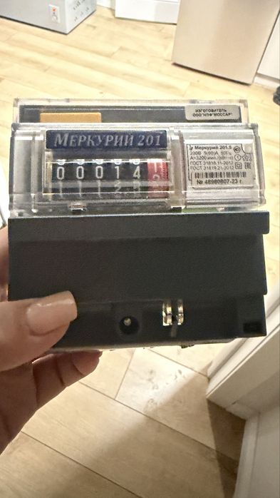 Продам электро счетчик