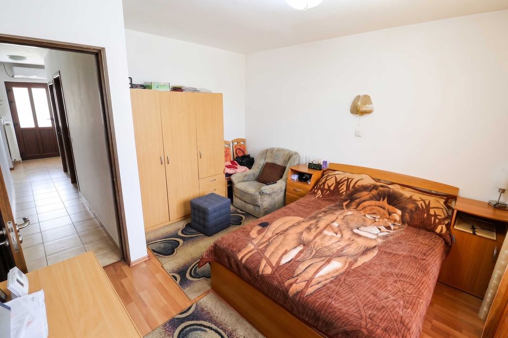 Casa de vanzare 4 dormitoare, Sp+P+1E, Auchan Bascov Pitesti