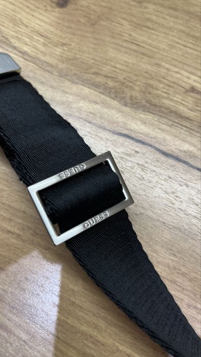 Чанта паласка GUESS USA