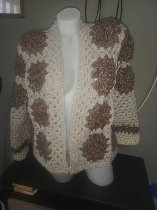 Cardigan crosetat manual