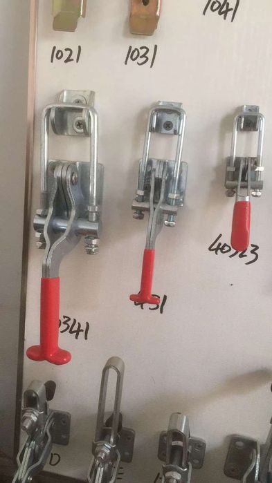 Зажим на газаблок