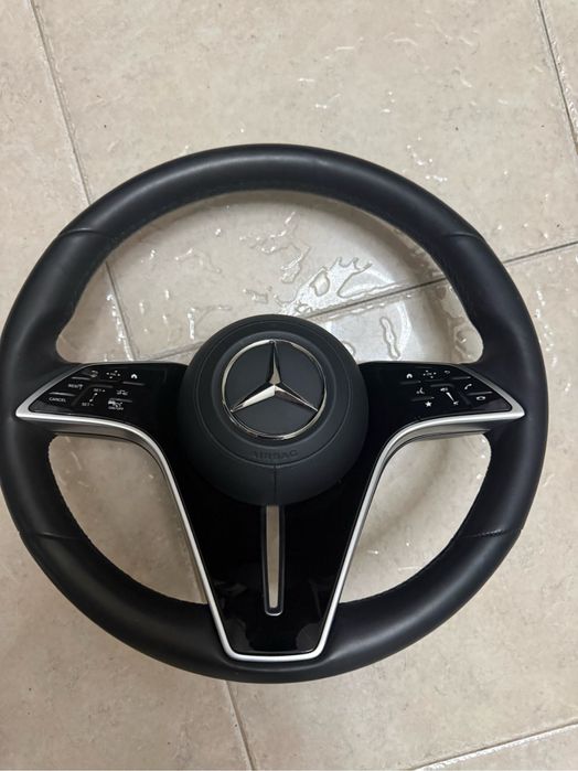 Волан за Mercedes w223 с отопление и сензори