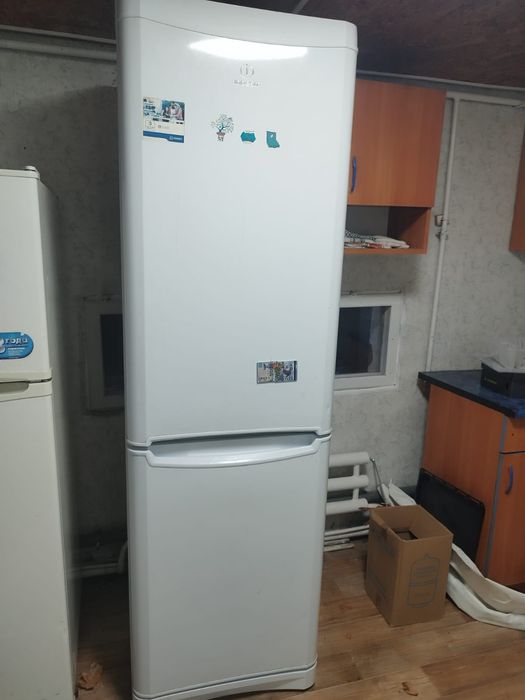 Продам холодильник за 25000