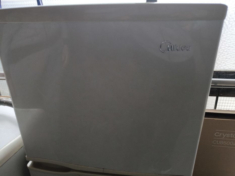 Хладилник Midea втора употреба