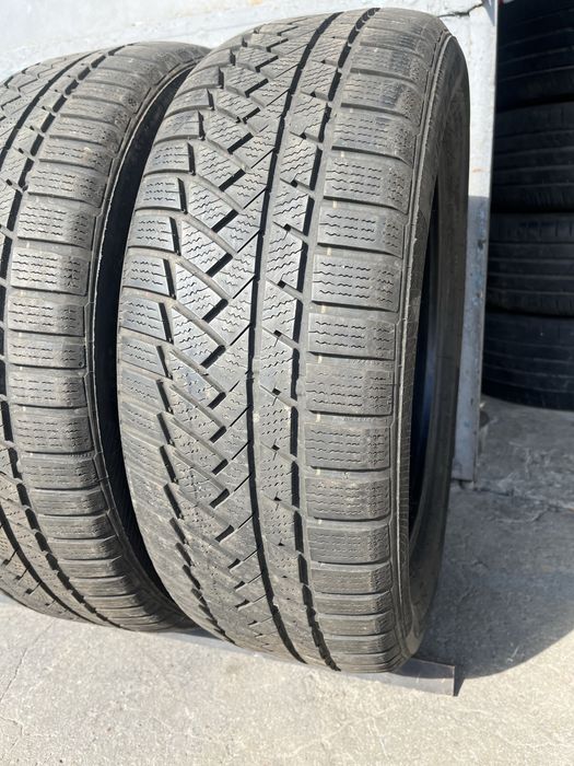 2 бр. зимни гуми 215/55/17 Continental DOT 2019 5 mm