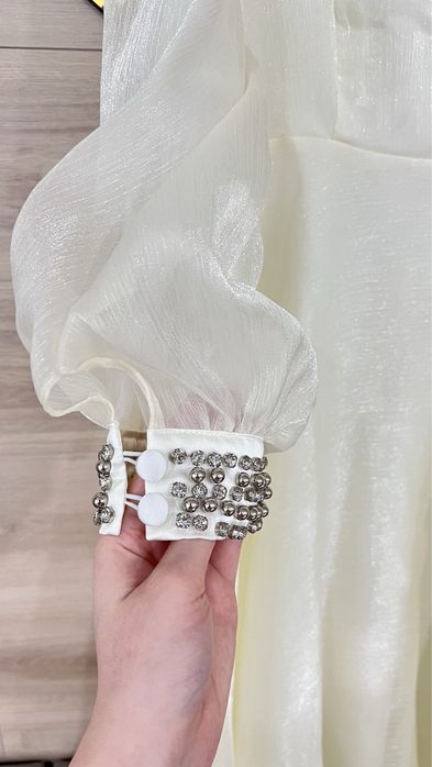 Вечернее платье, куйлак сотилади