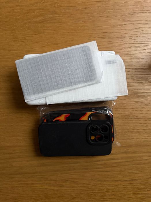 IPhone 14 Pro протектори и кейсове