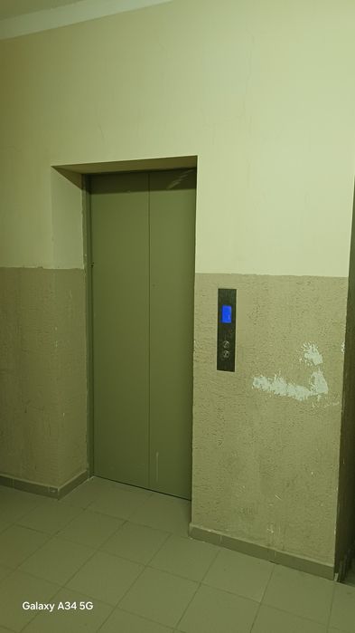 Продаётся 2-хкомн квартира