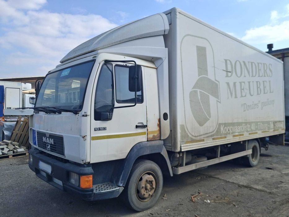 Vand MAN autoutilitară