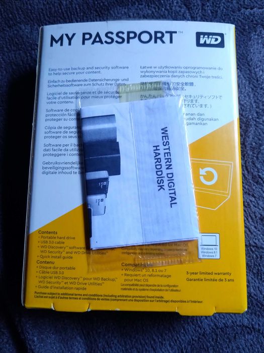 Продавам външен хард диск WD My Passport 2.5" – 4TB