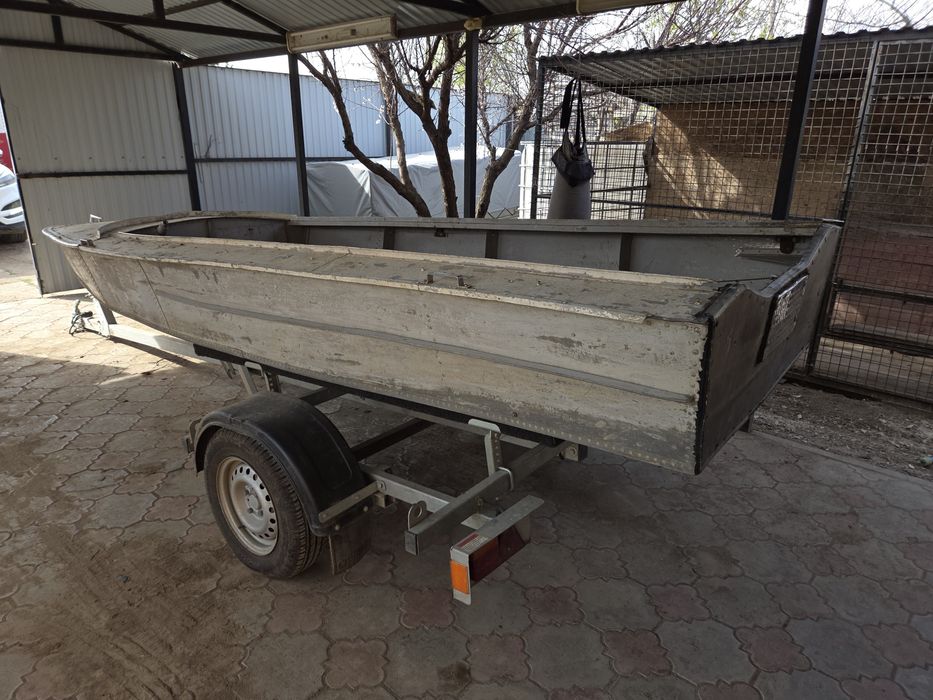 Продам алюминиевую лодку