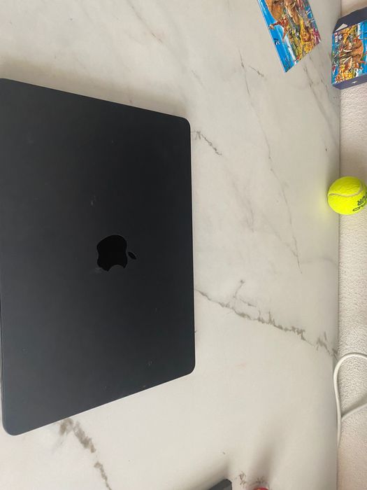 2023 MacBook Air 13.6inch в Гаранция