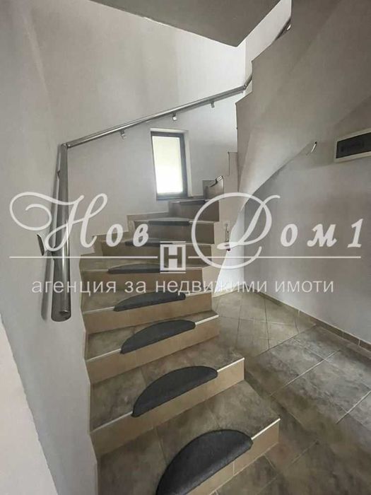 Дава се под наем Къща в Варна, Галата - 140 кв.м за 847.62 € - Снимка #8