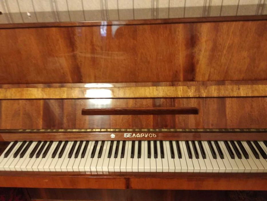 Продается пианино