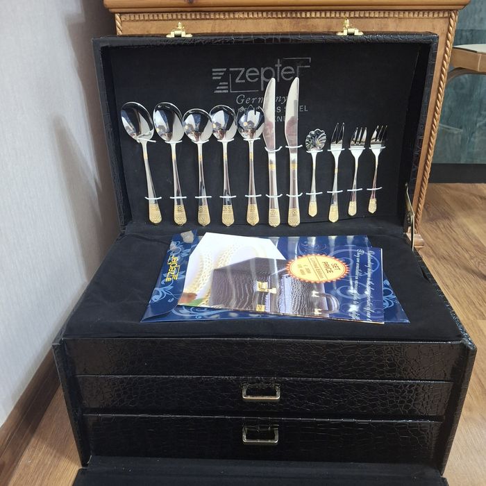 Столовые приборы