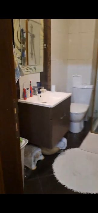 Дава се под наем Тристаен апартамент в Карнобат - 80 кв.м за 229.5 € - Снимка #4